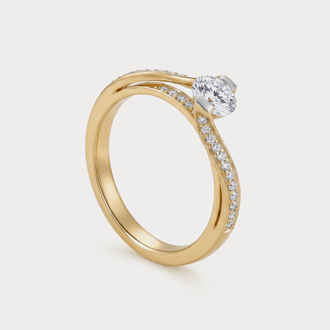 Fleck Diamond Ring