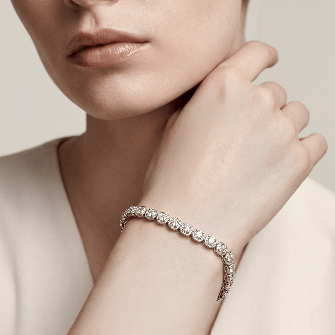 Lustrous Tennis Diamond Bracelet