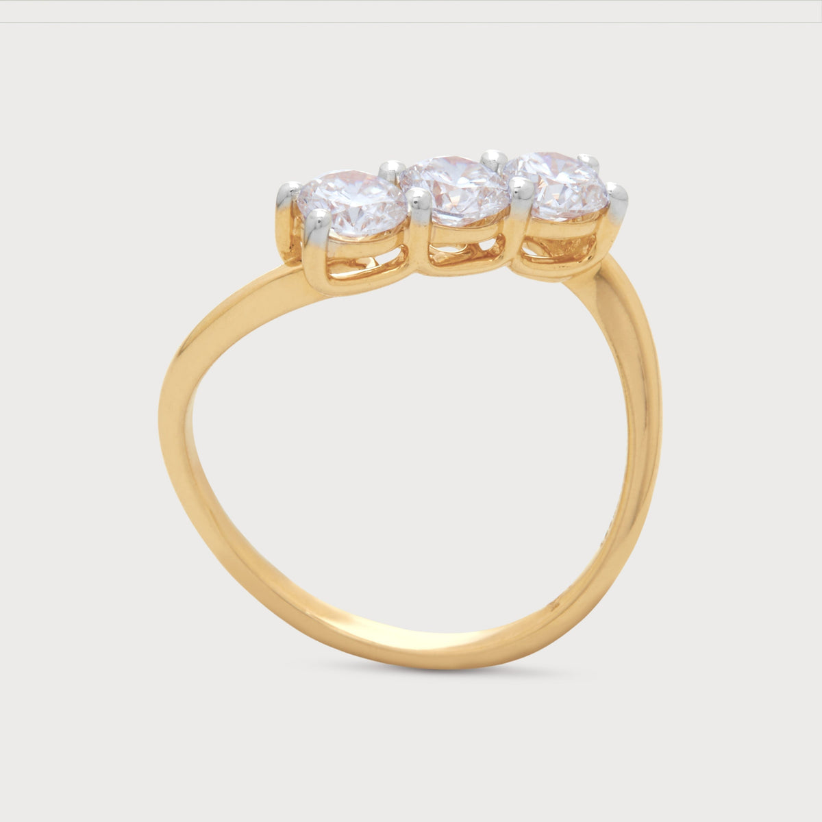 Samara Diamond Ring