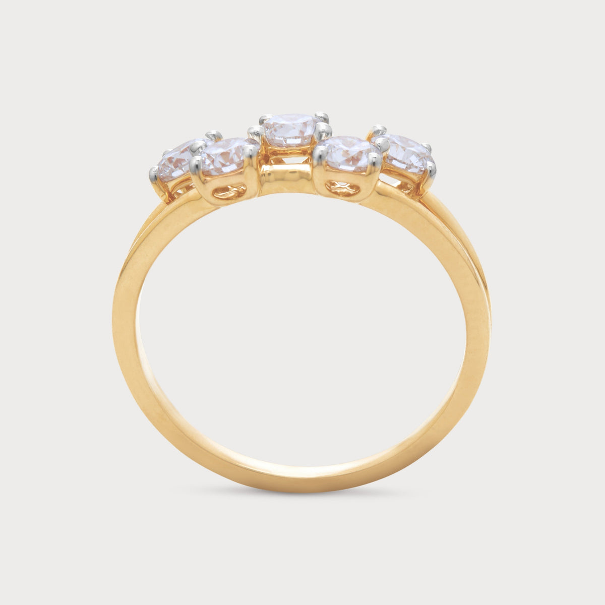 Esméra Diamond Ring