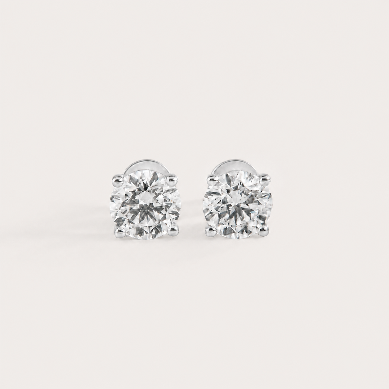 Fulgor Solitaire Diamond Earrings