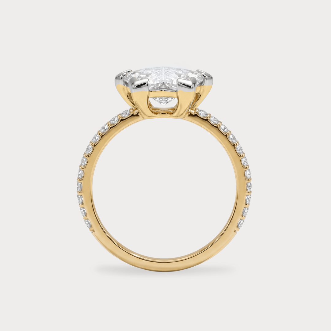 Orchid Lumière Diamond Ring