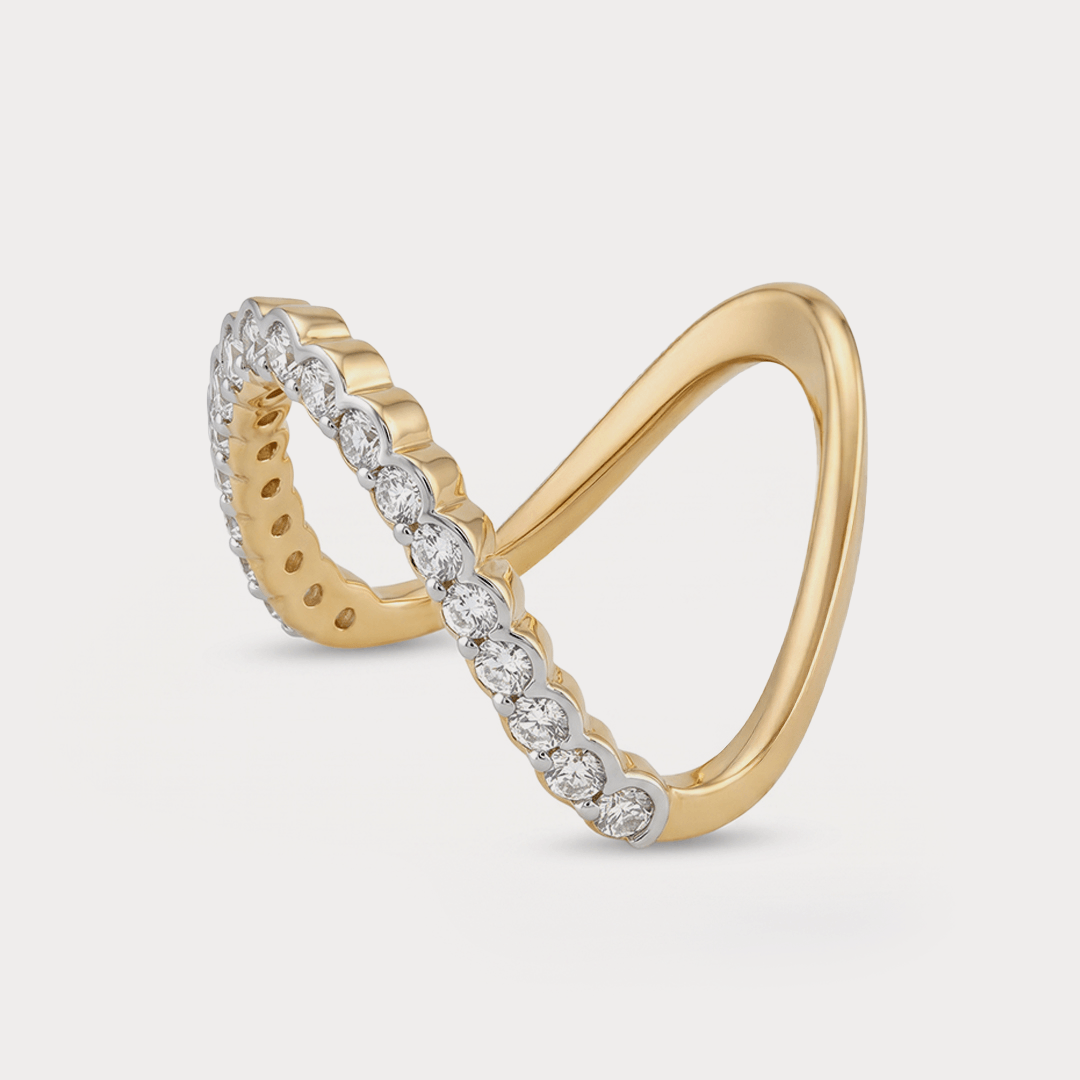 Hold Diamond Ring