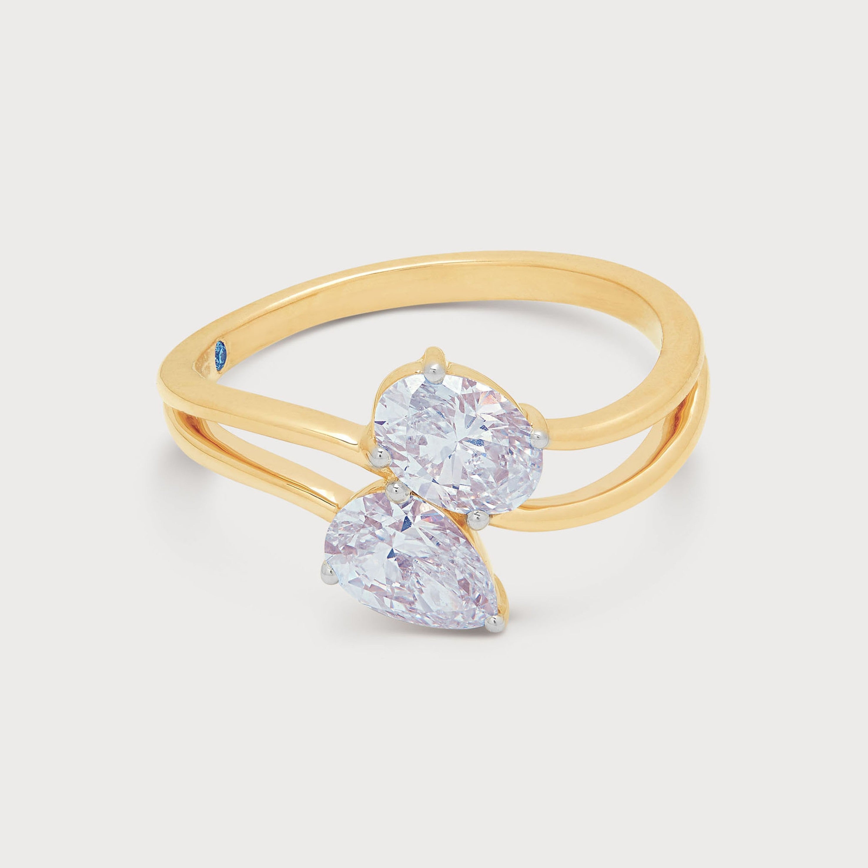 Mahasti Diamond Ring