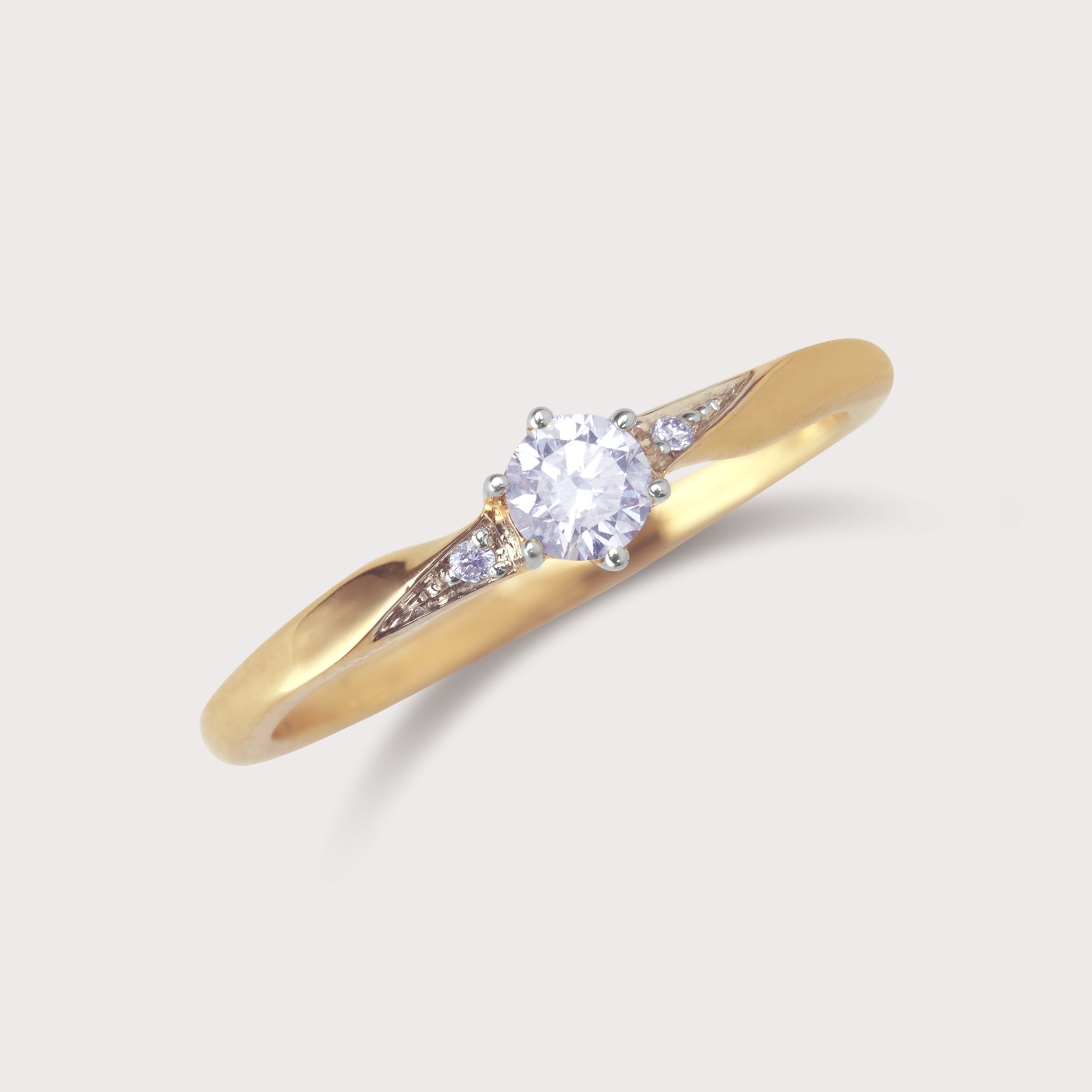 Aura Solitaire Diamond Ring