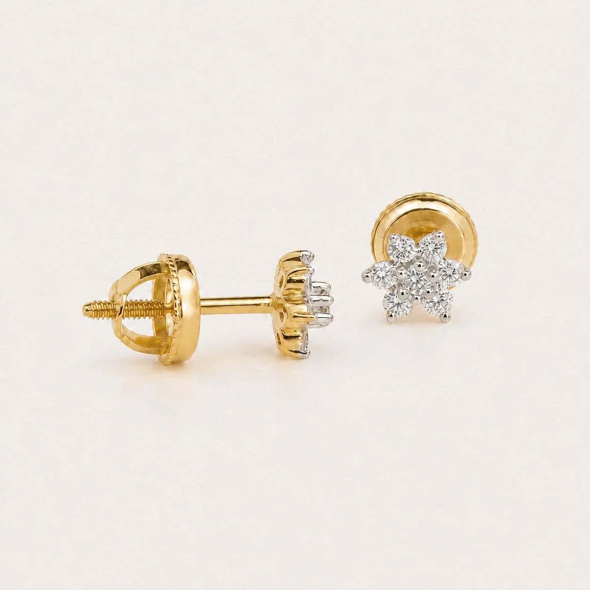 Flor Diamond Earrings