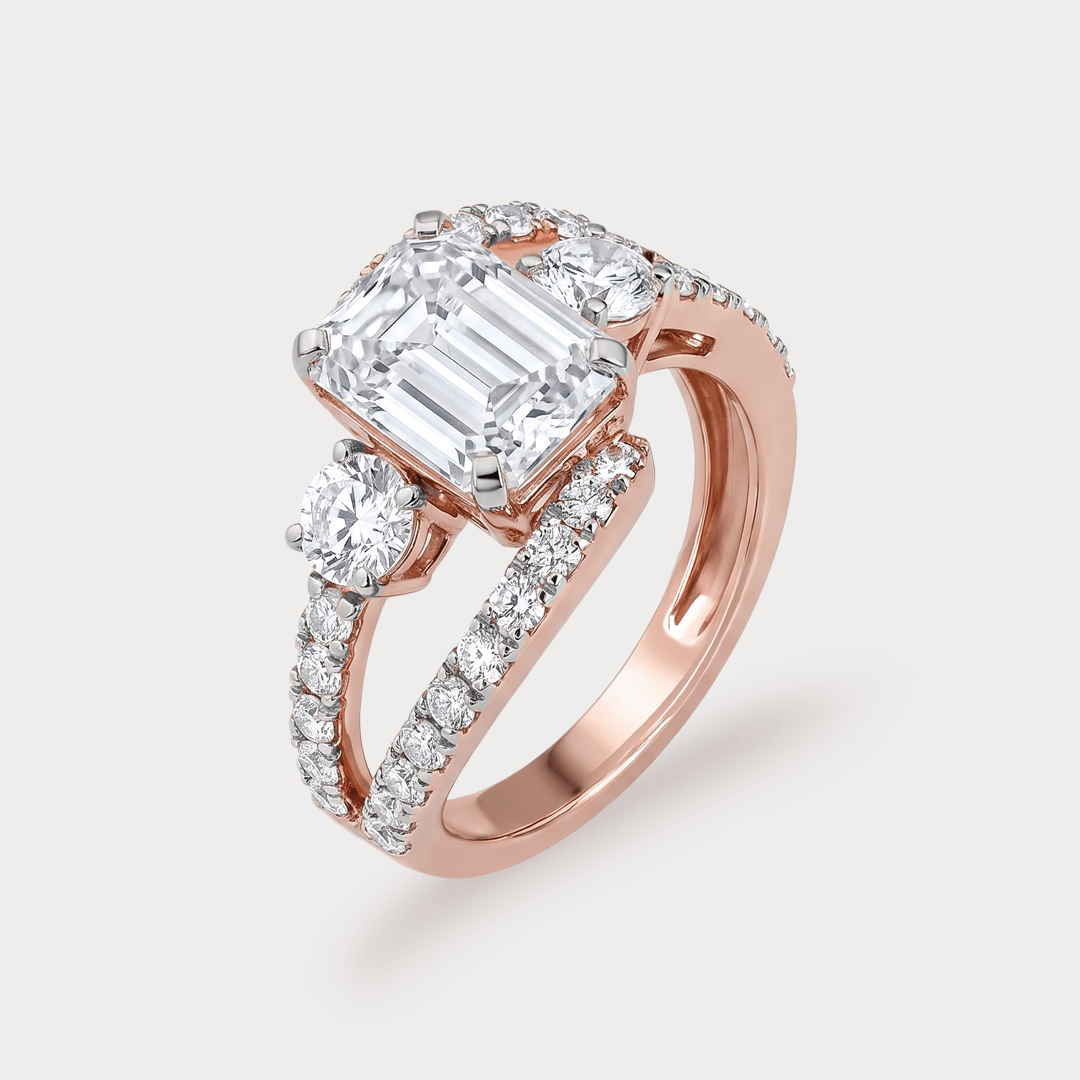 Lumière Festive Blanc Diamond Cocktail Ring