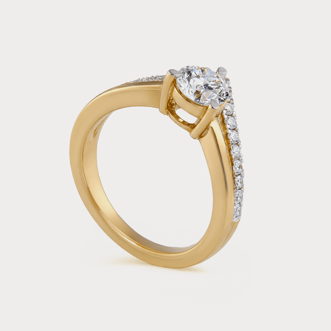 Tint Diamond Ring