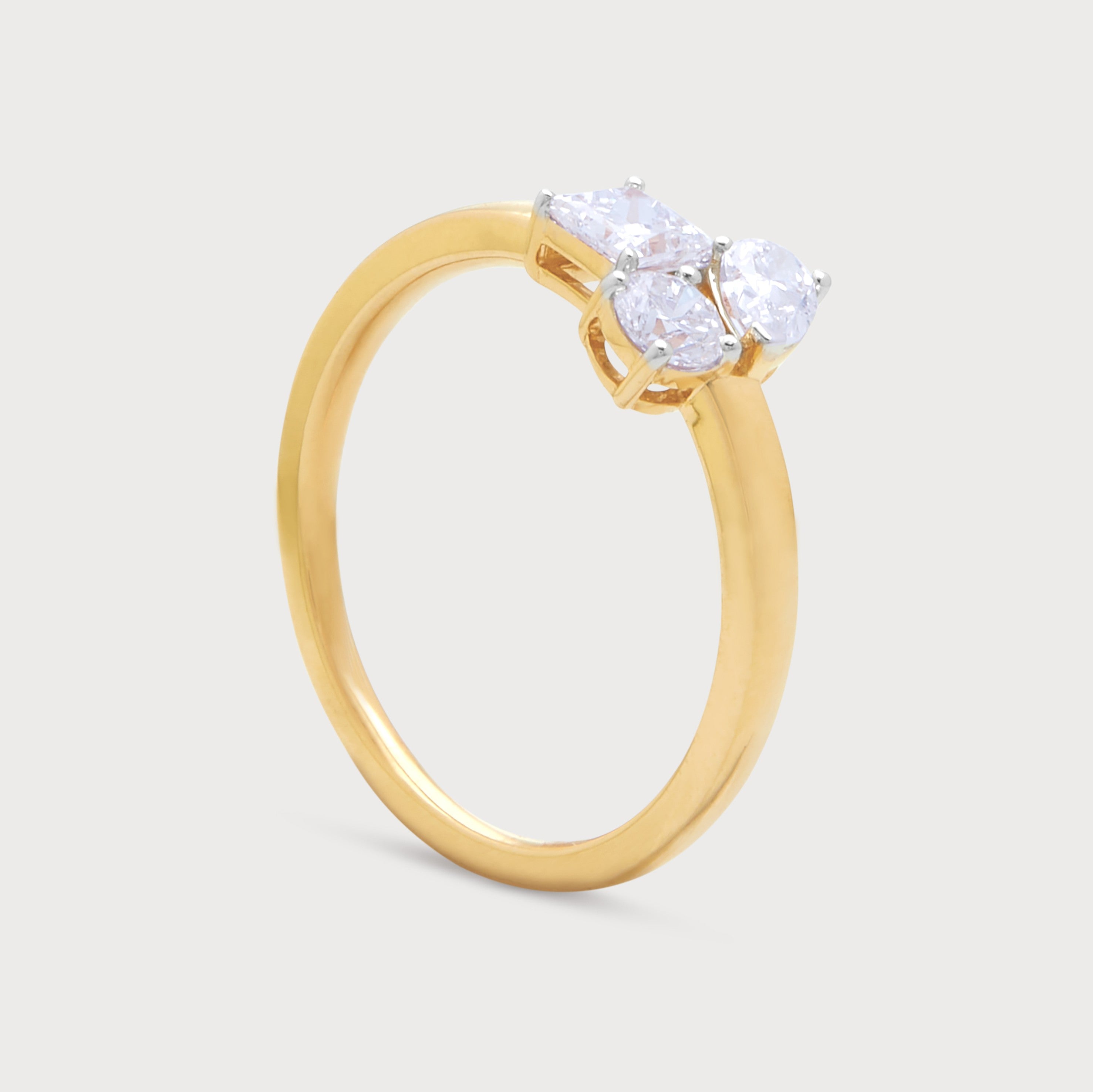 Luna Diamond Ring