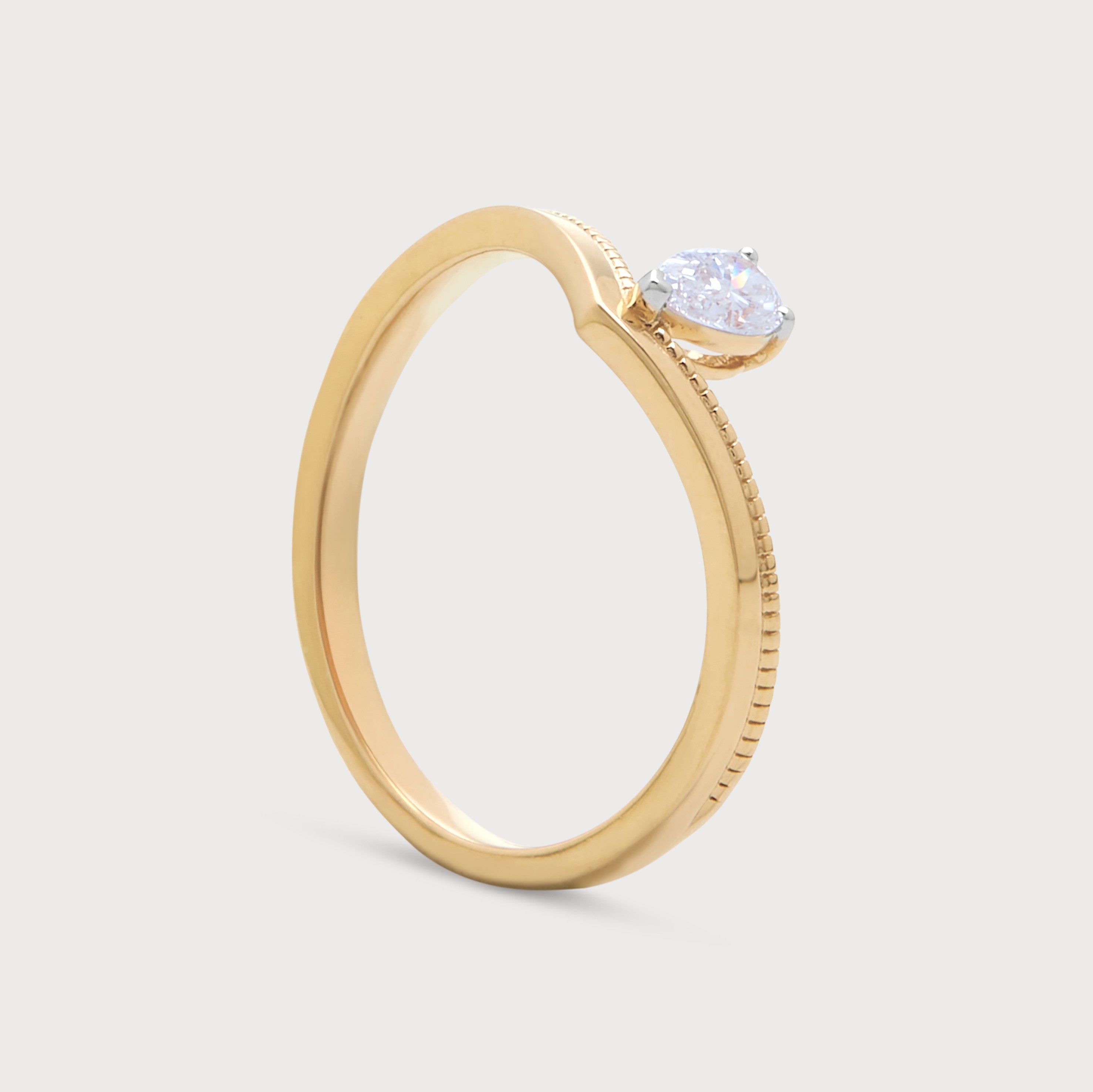 Iris Diamond Ring