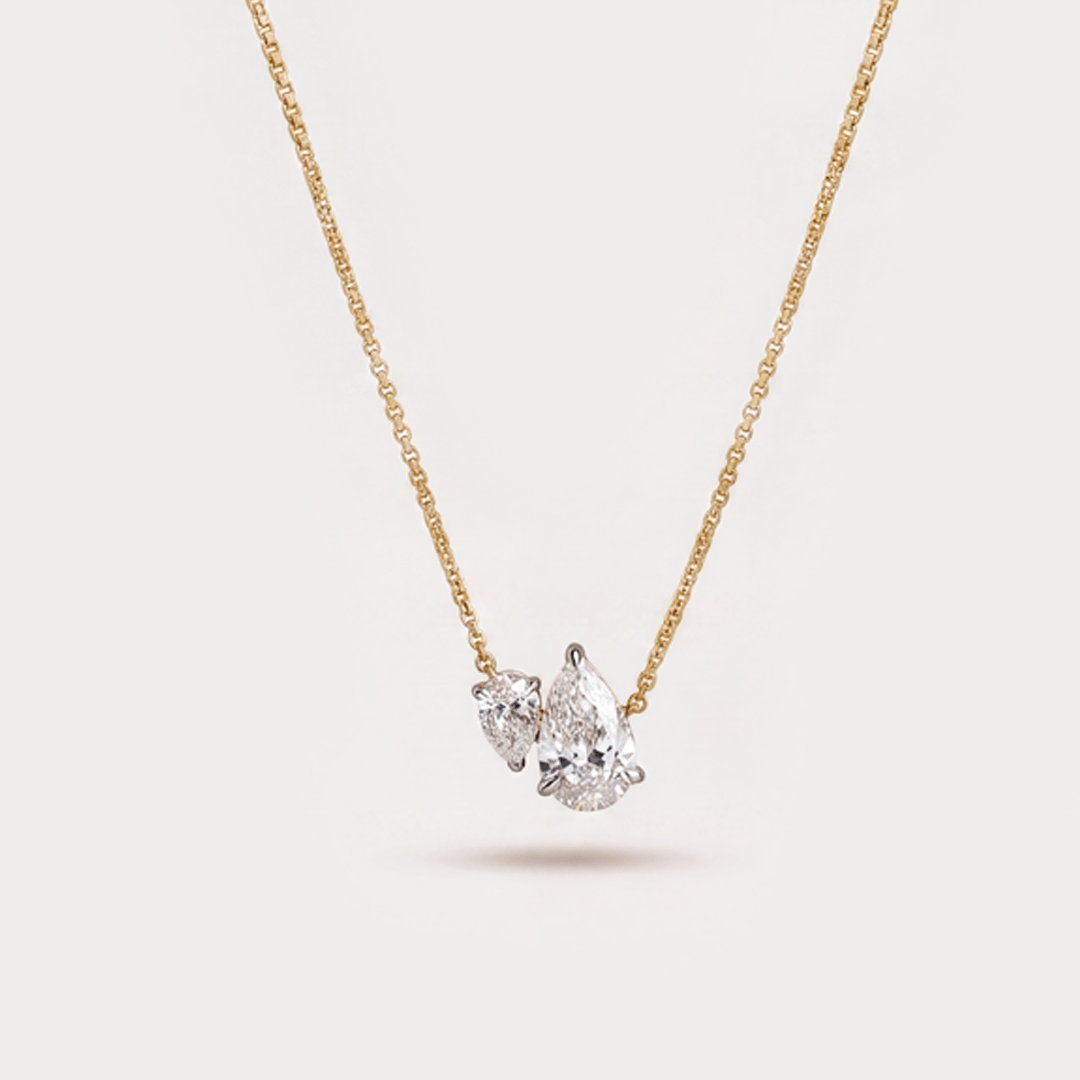 Vedette Pendant Diamond Necklace