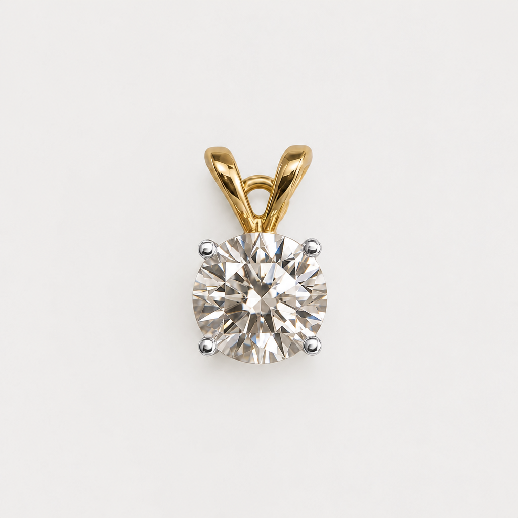 Captivant Solitaire Diamond Pendant Chain