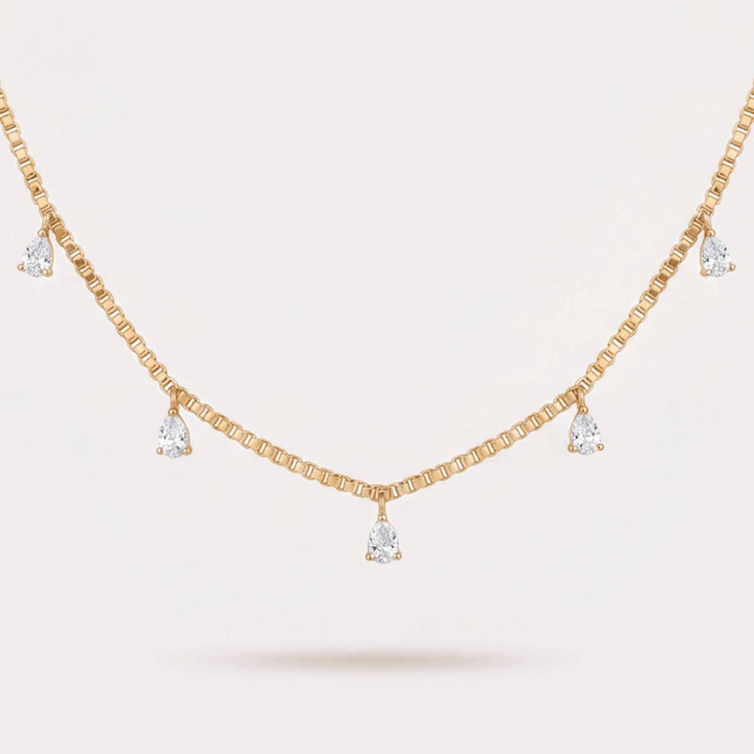 Lumineuse Station Diamond Necklace