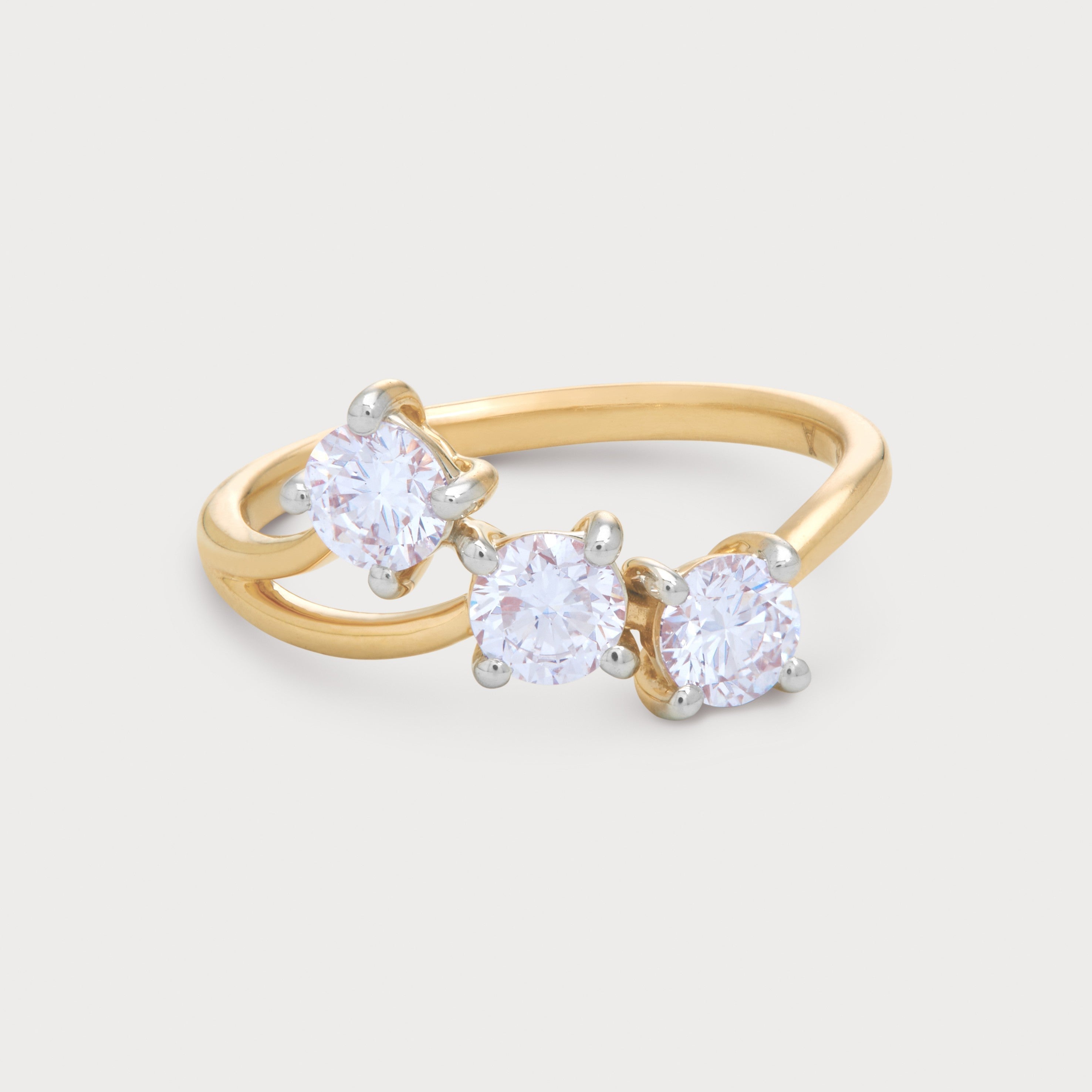 Sorelle Diamond Ring