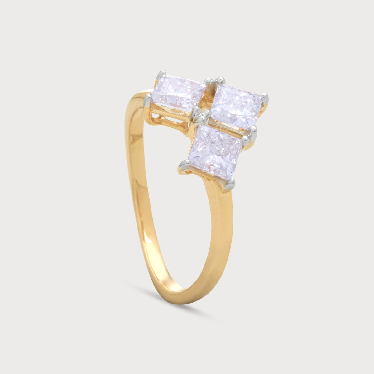 Elun Diamond Ring