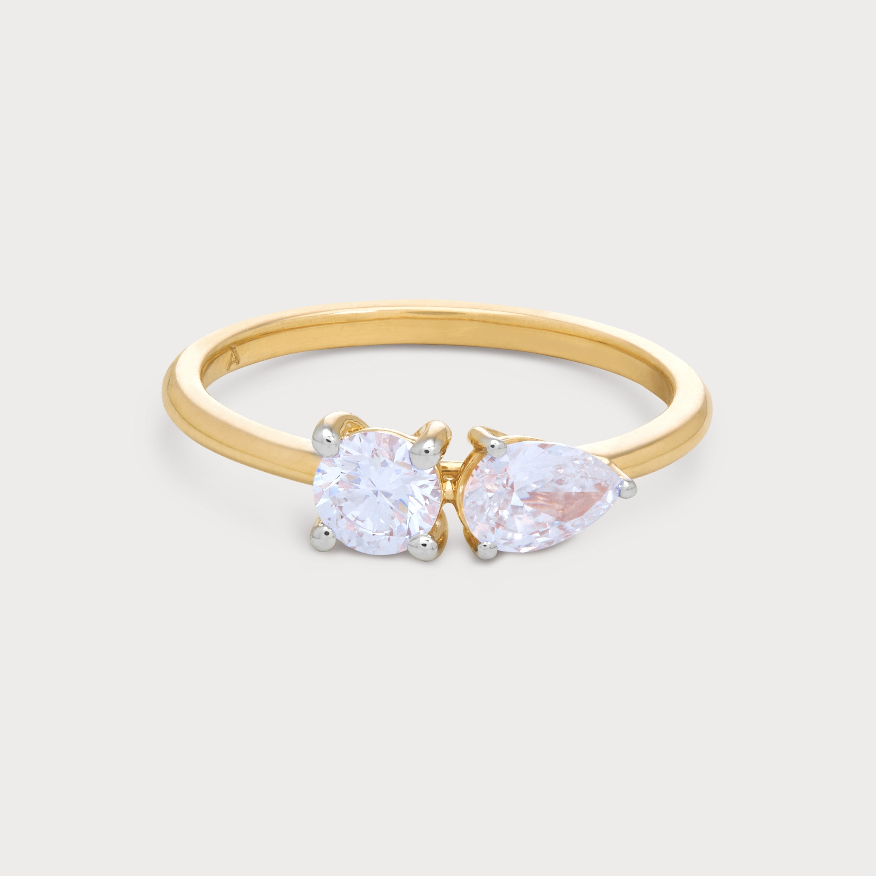 Fleur Sol Diamond Ring