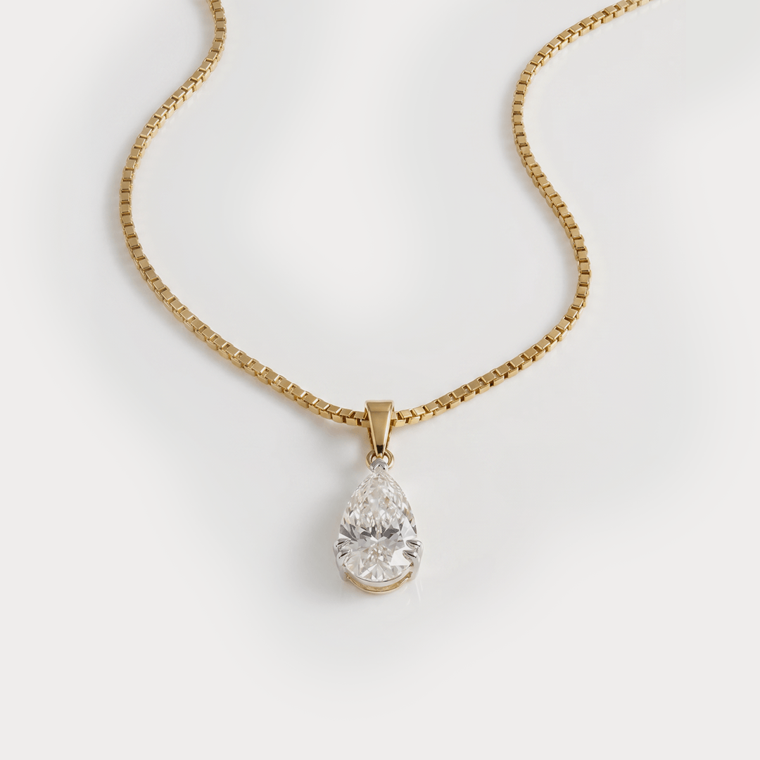 Arora Grace Diamond Pendant