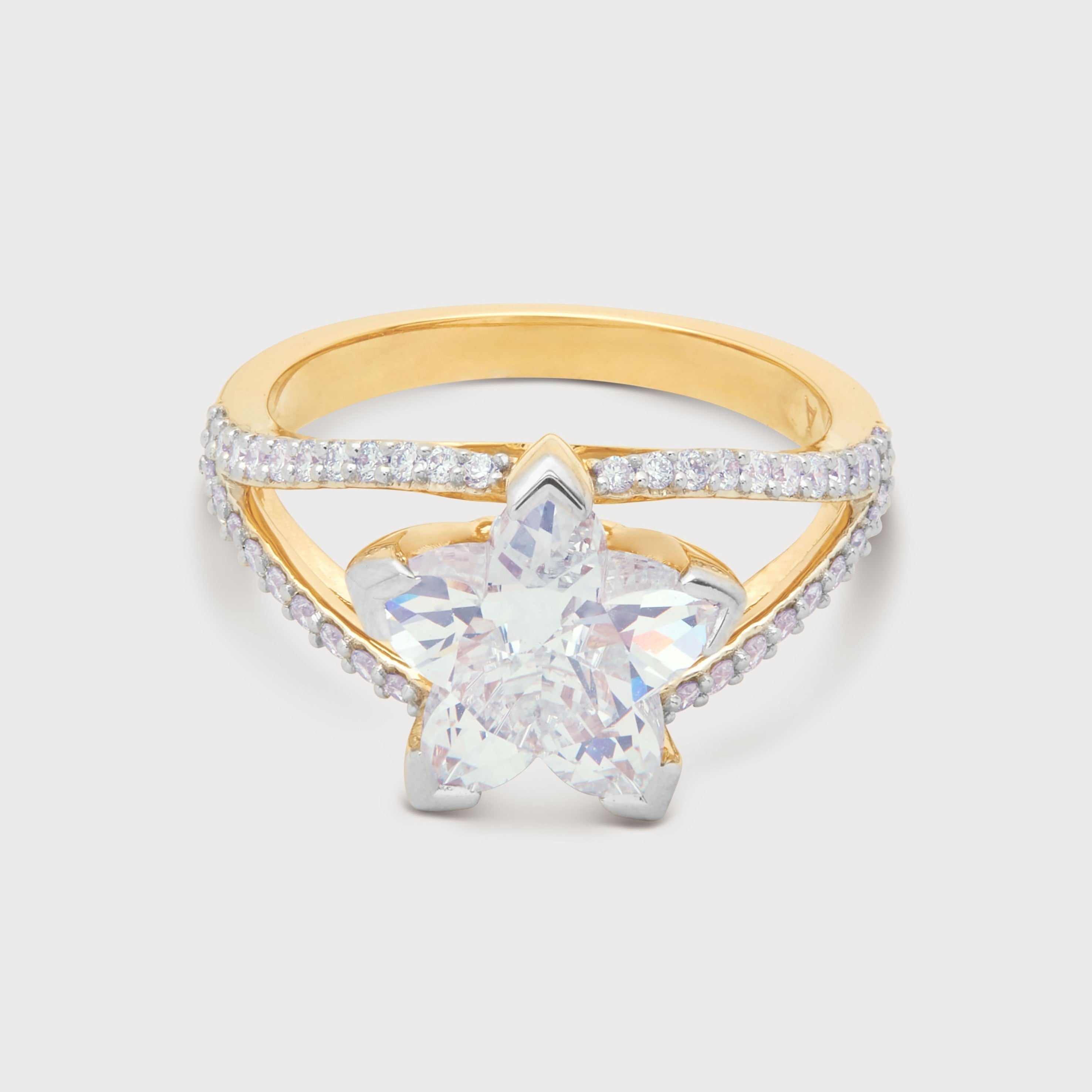 Orchid Éclat Diamond Ring