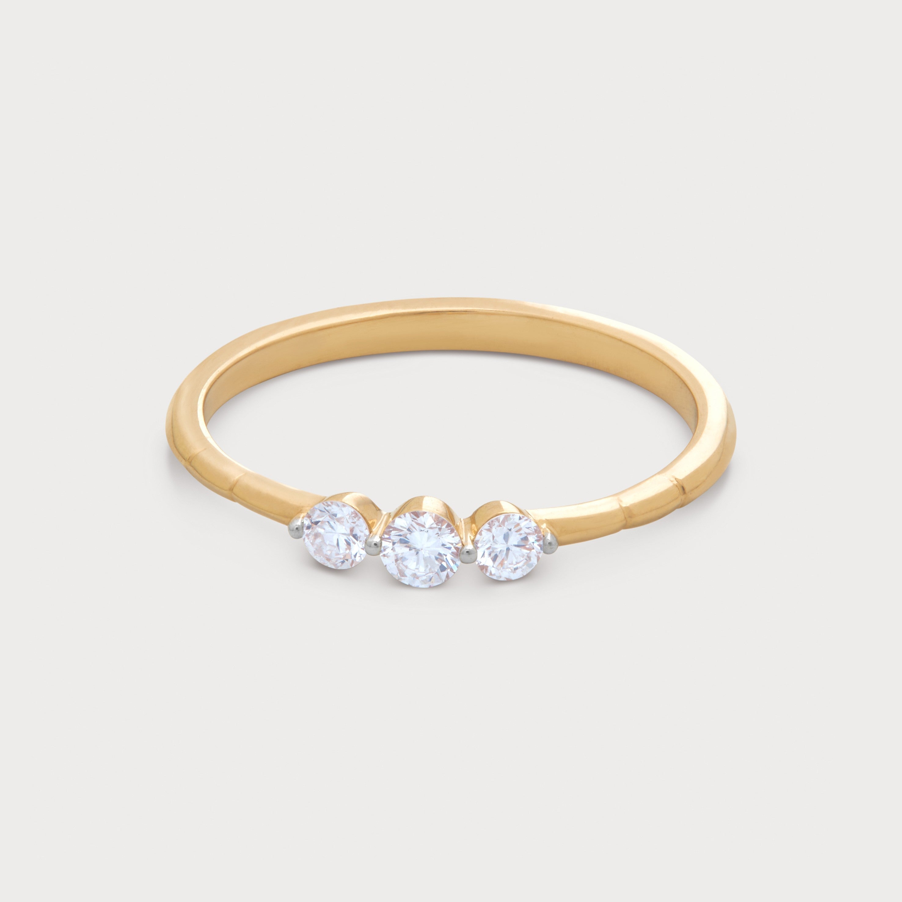 Trayi Diamond Ring