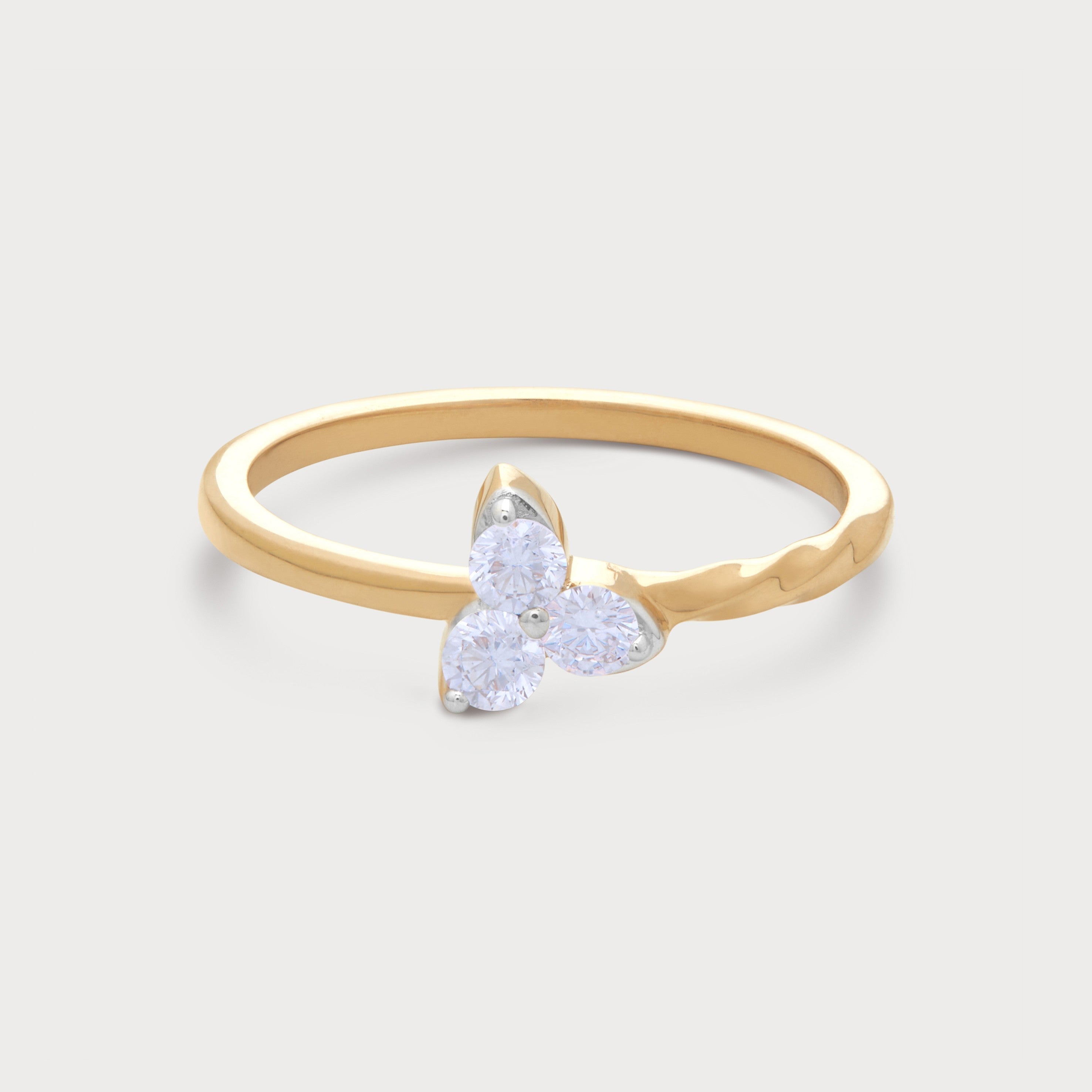 Mrinala Diamond Ring