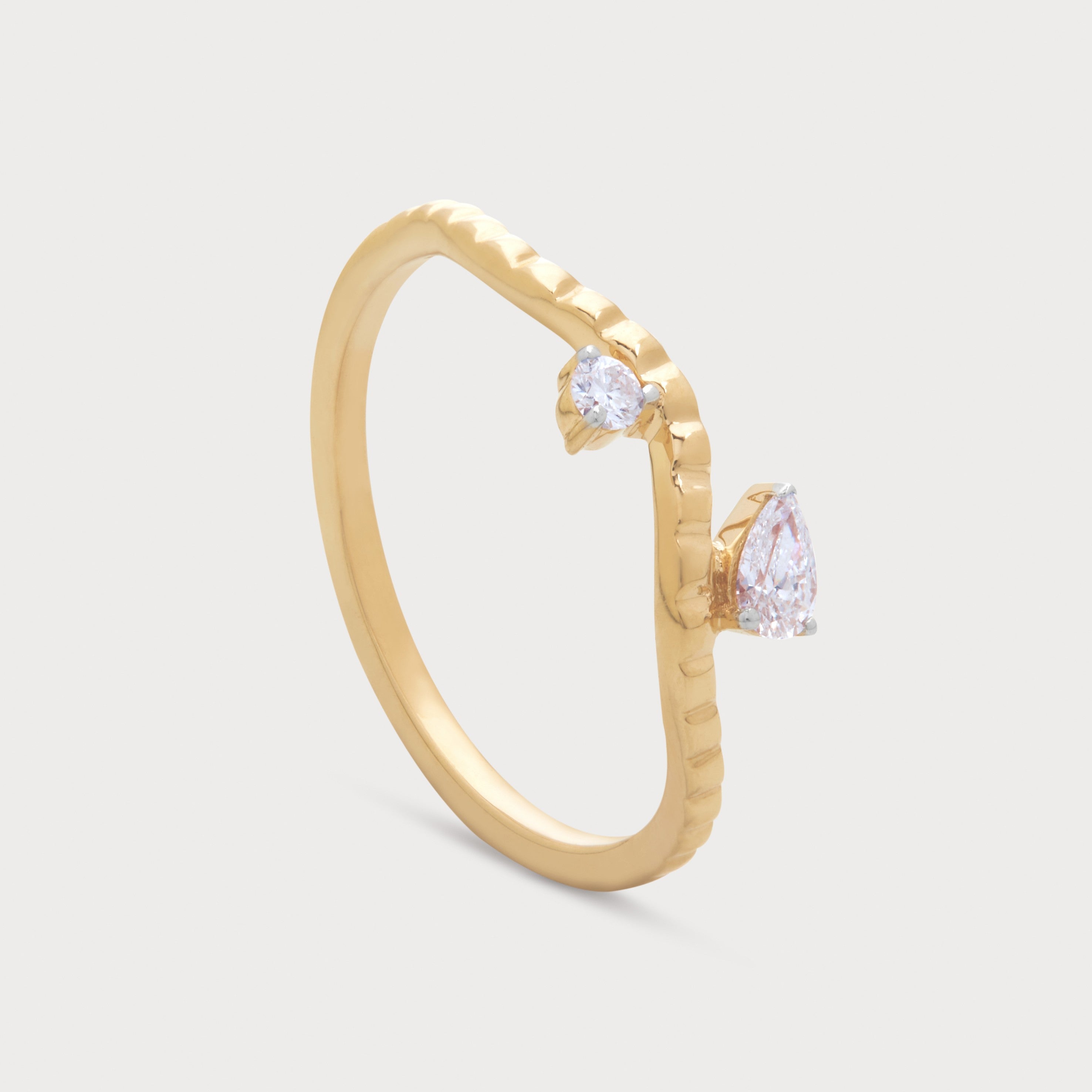 Vedika Diamond Ring