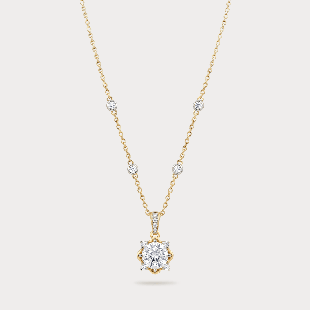 Prestine Extra Brilliant Solitaire Diamond Pendant Chain