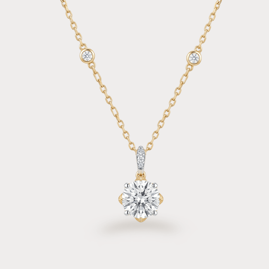 Clarior Extra Brilliant Solitaire Diamond Pendant Chain