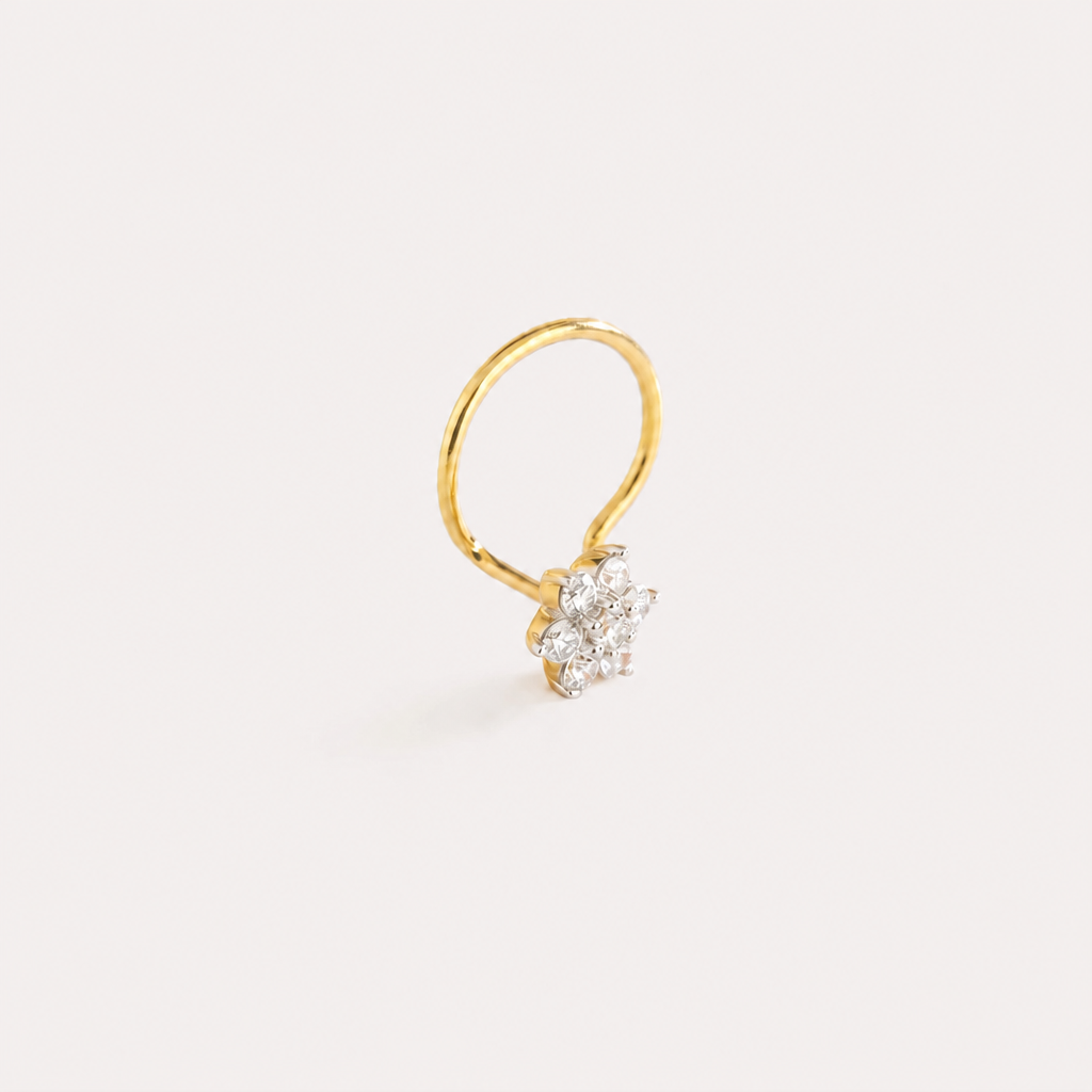 Floral Diamond Nose Pin