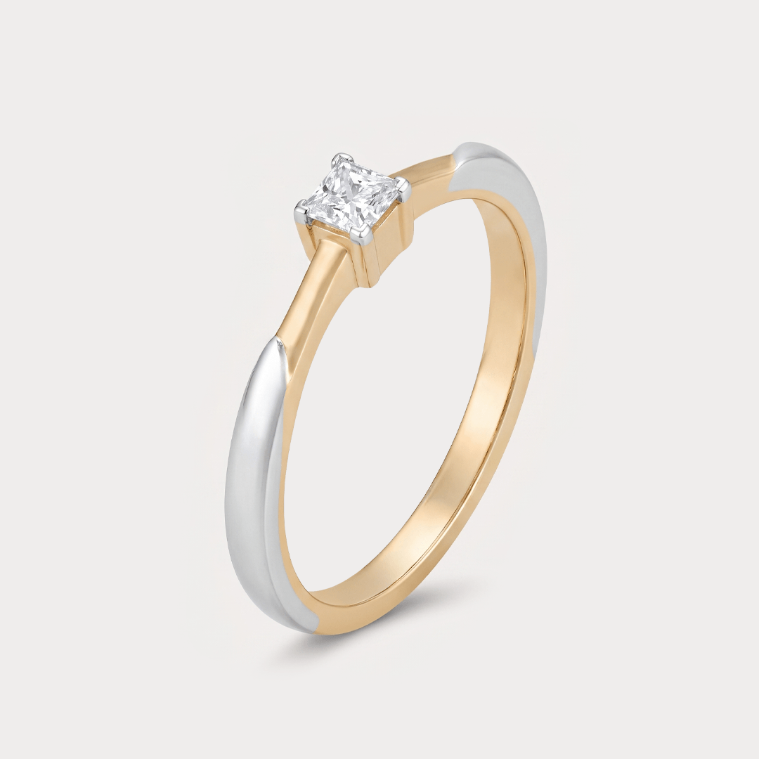 Val Diamond Ring