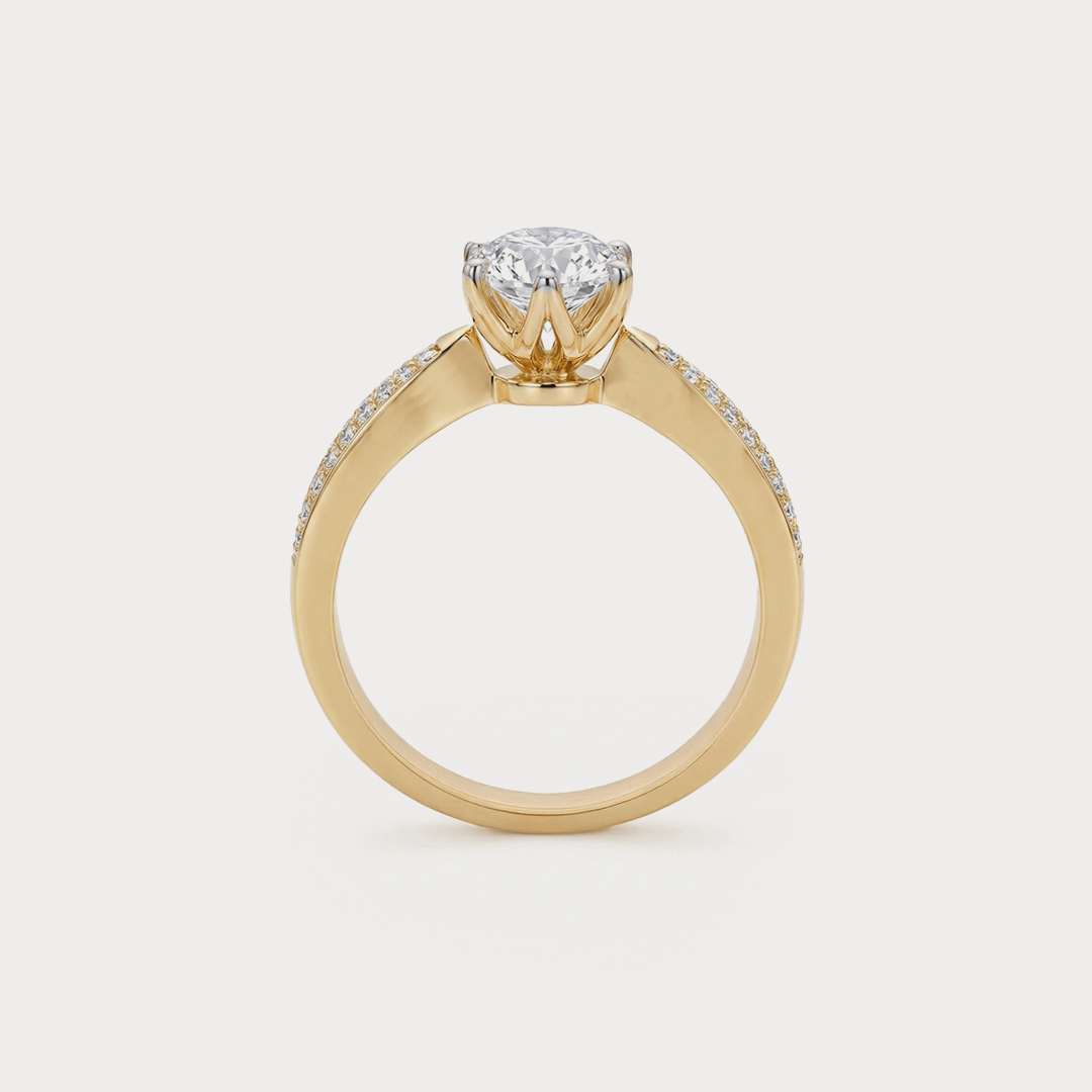 Tinge Diamond Ring