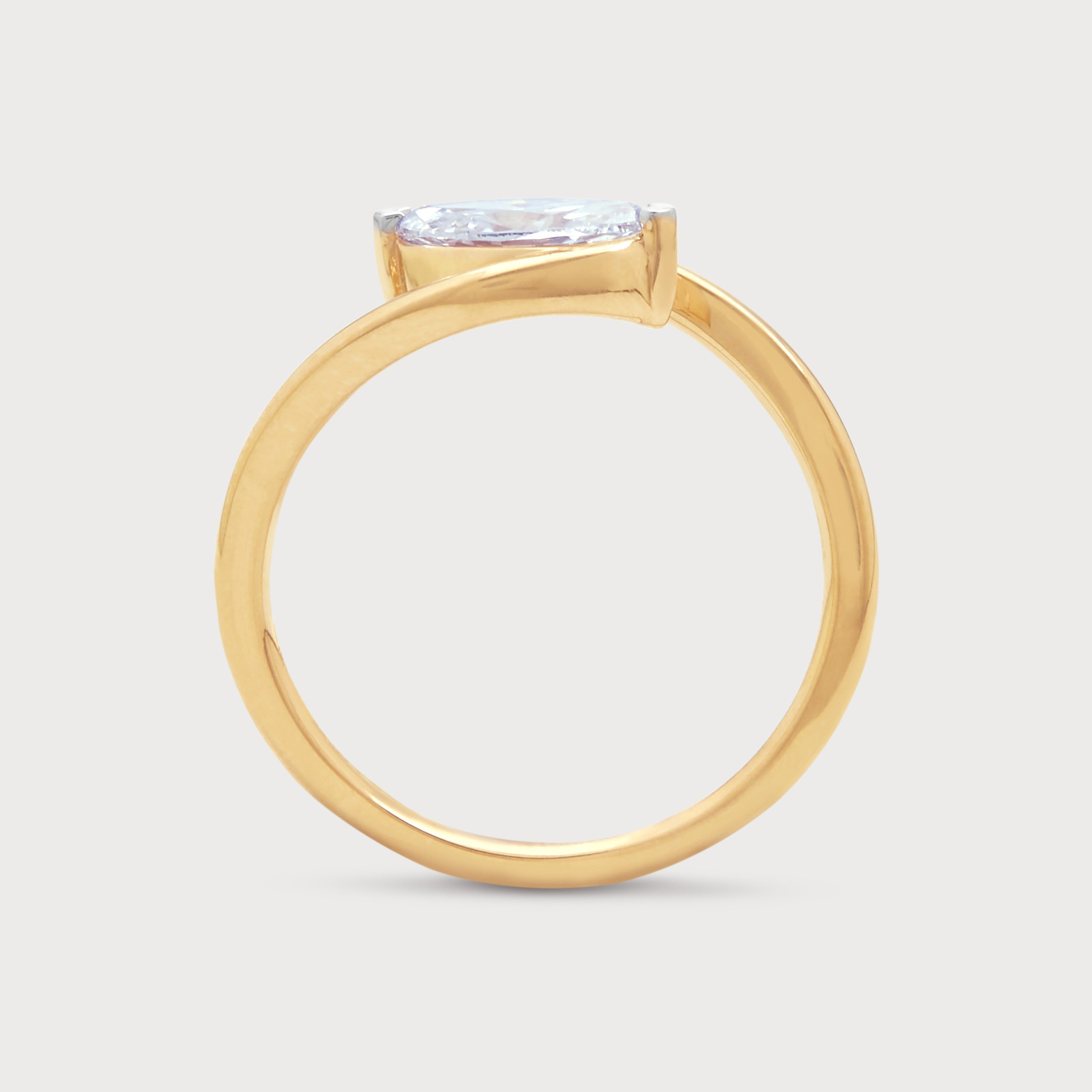 Éclat Diamond Ring