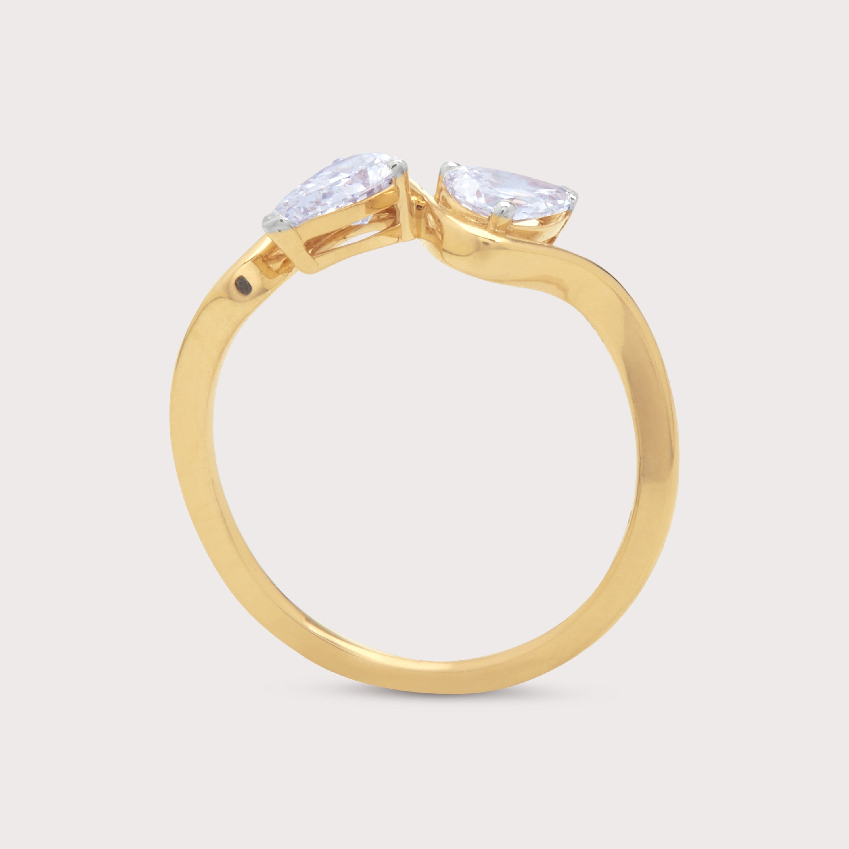 Zephyra Diamond Ring