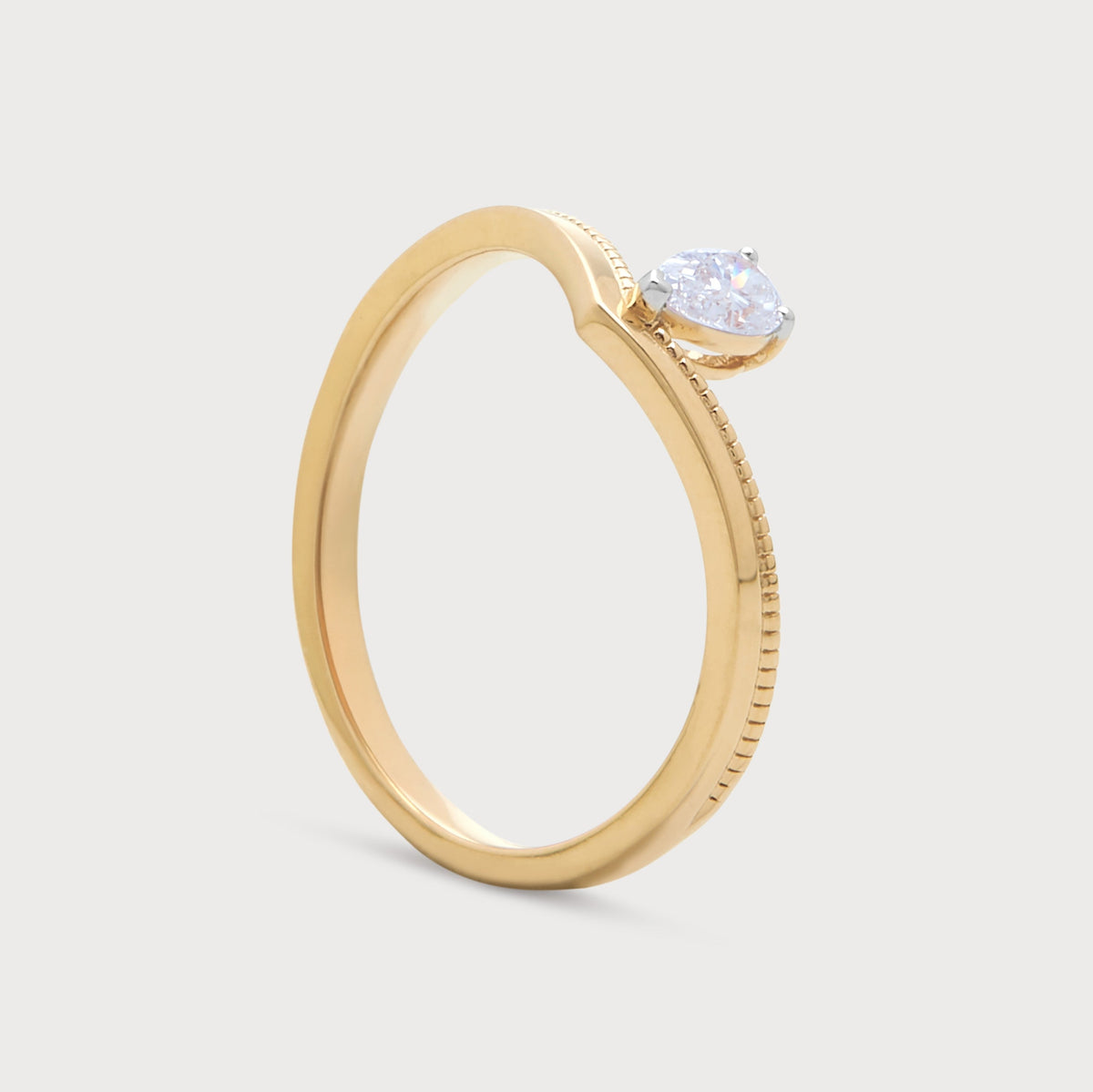 Iris Diamond Ring