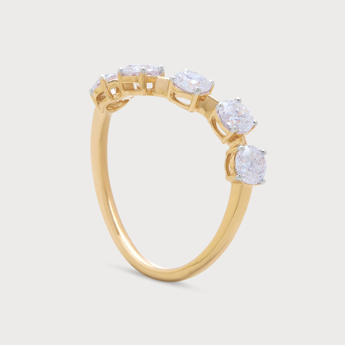 Vela Diamond Ring