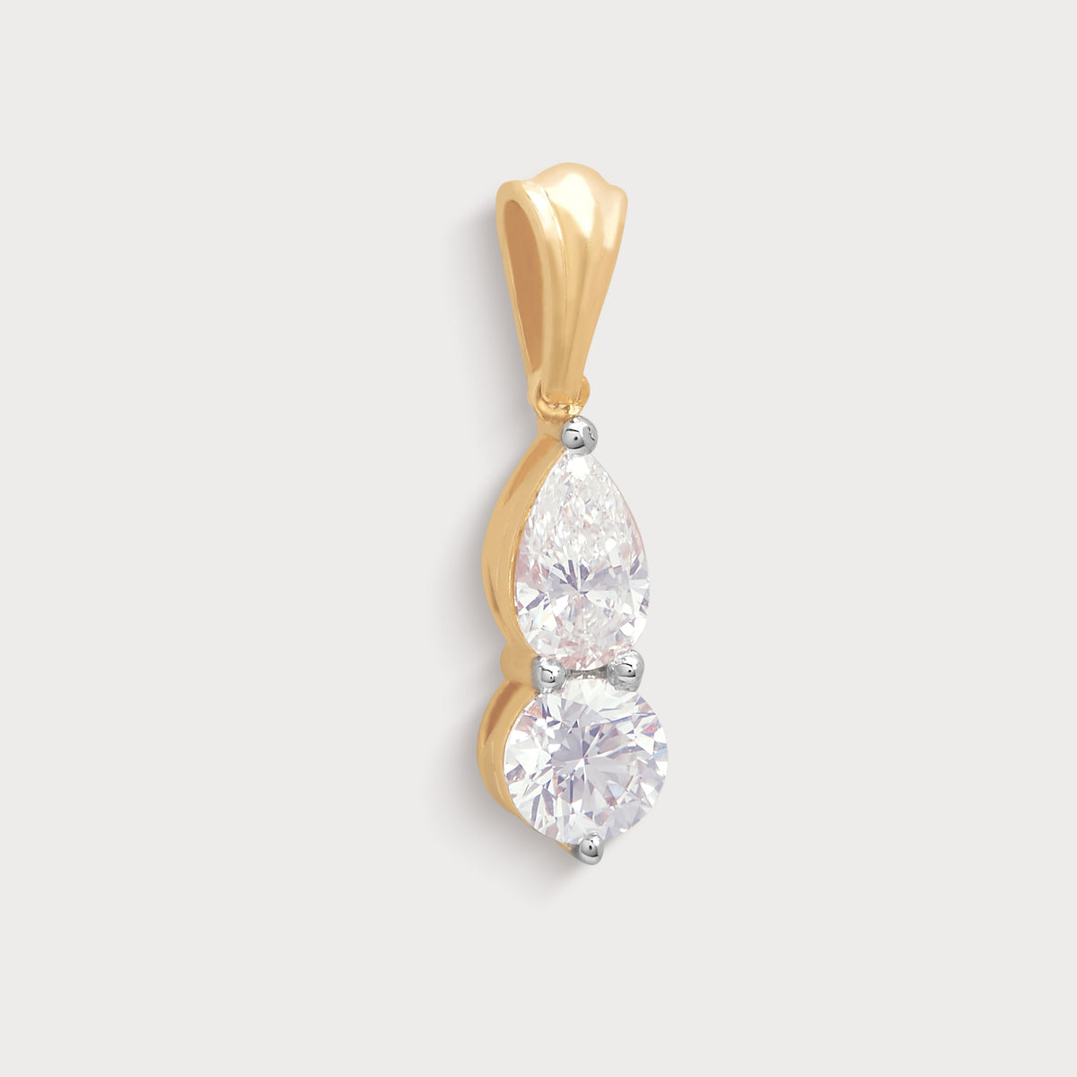 Elyra Diamond Pendant