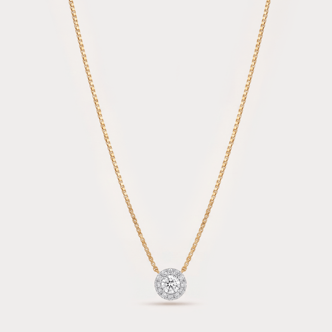 Majestic Pendant Diamond Necklace