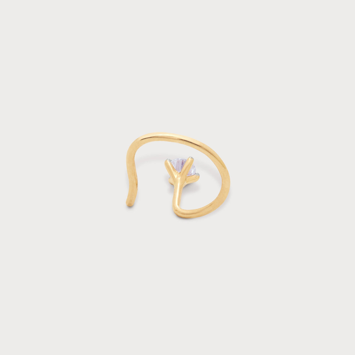 Solitary Spark Diamond Nose Pin