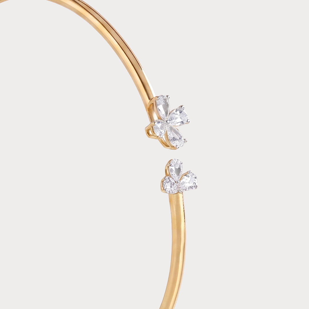 Ellipse Diamond Bangle